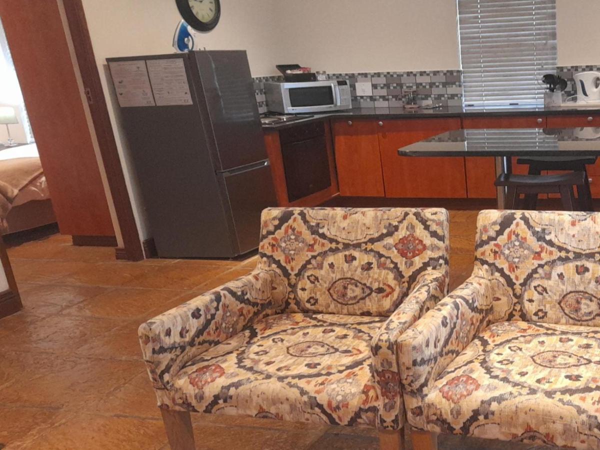 Paddabult Self Catering Cottages Paarl Luaran gambar