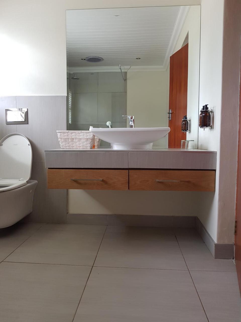 Paddabult Self Catering Cottages Paarl Luaran gambar